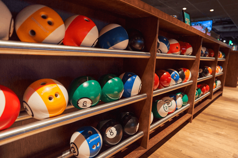 Bowlingklot, bowling balls